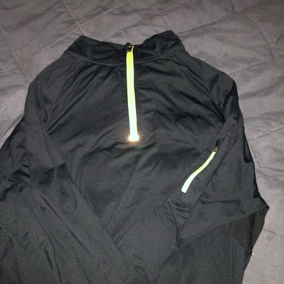 Men’s Fila quarter zip pullover - Picture 1 of 1